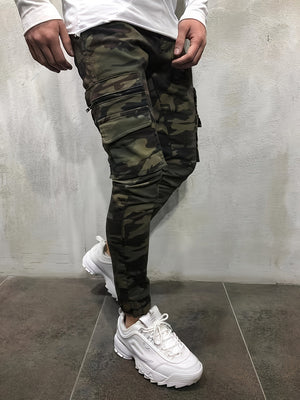 Camo | Men's Slim-Fit Camouflage Cargo Jeans