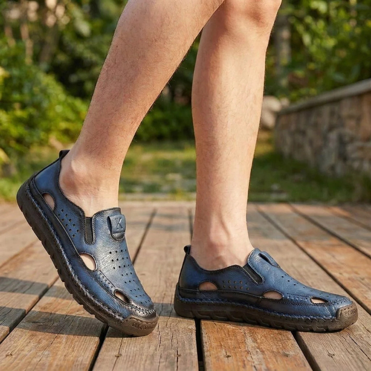 Stride | Men's Leather Closed-Toe Casual Sandals