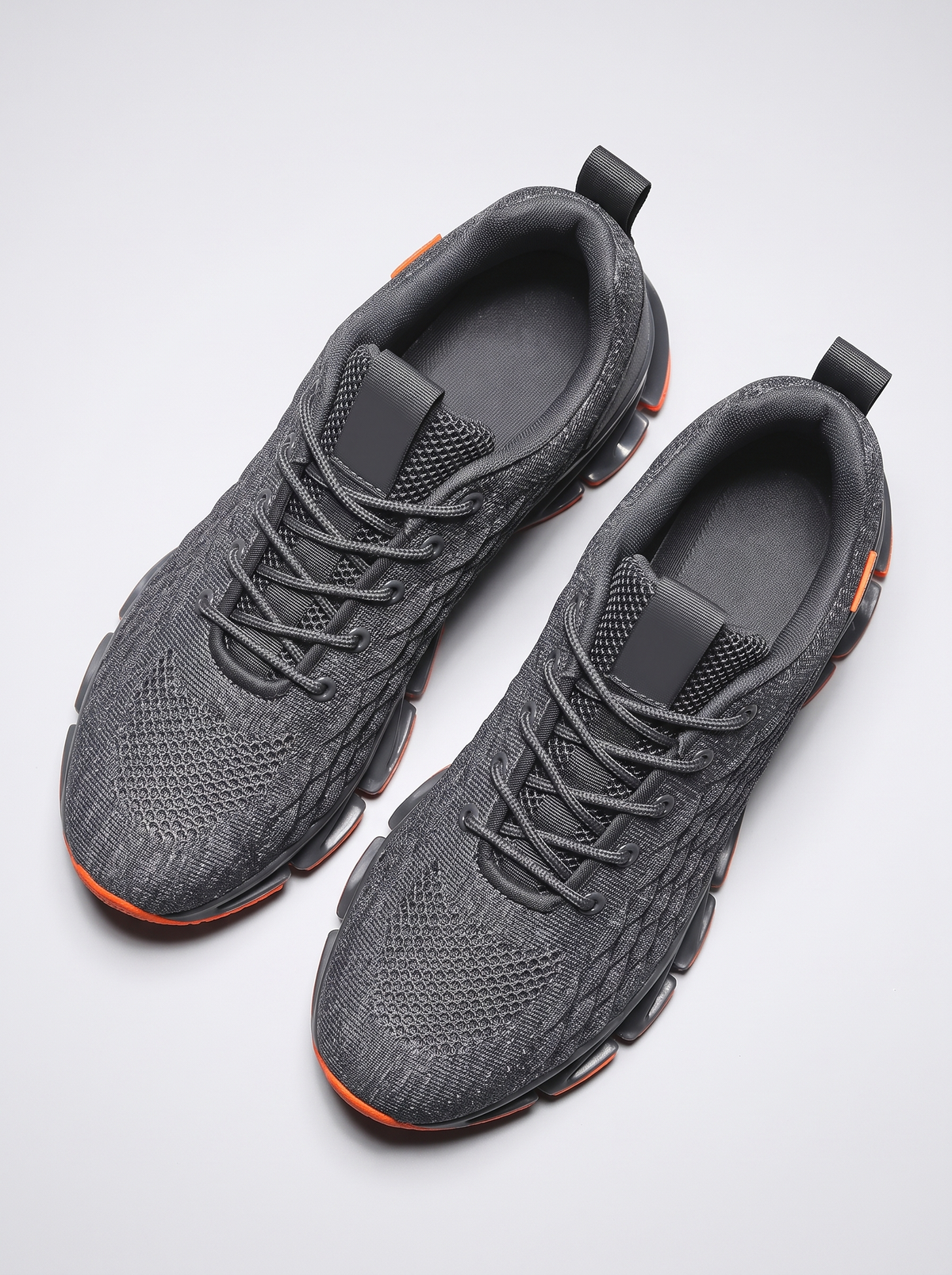 Rush grijze hardloopschoenen bovenaanzicht