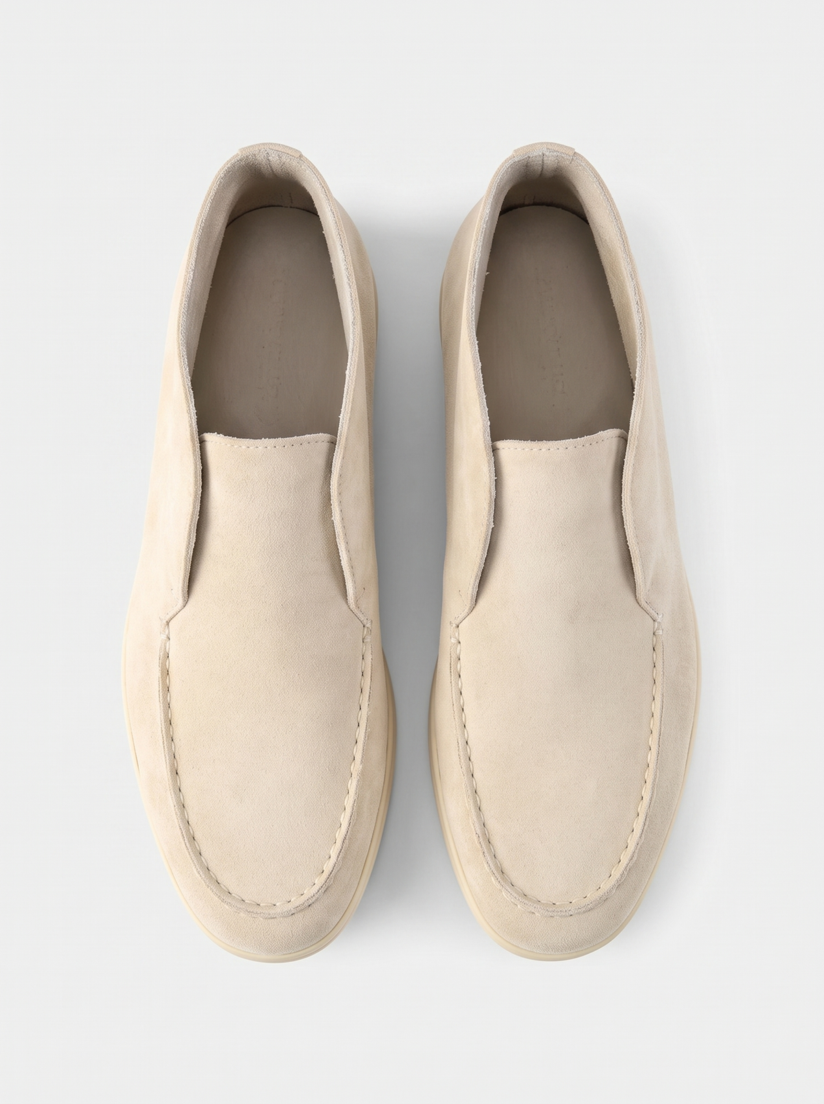 Mariner beige suede loafers bovenaanzicht