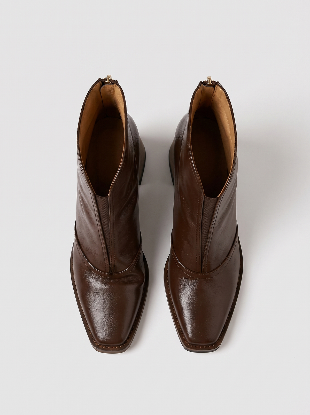 Rochelle brown leather ankle boots seen from above