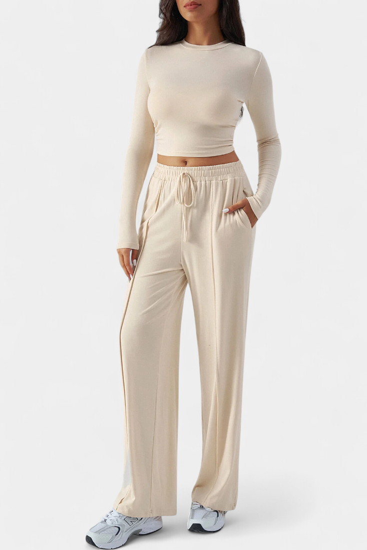 Celaen Elastic-Fit Viscose Yoga Set with Round Neck