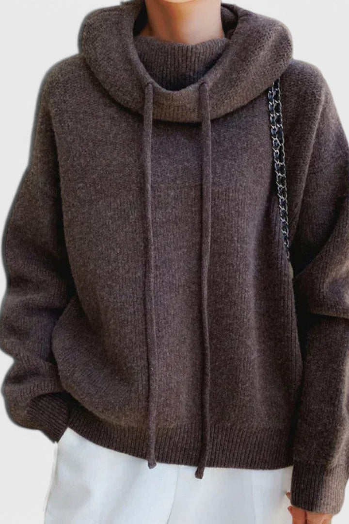 Gloria Classic Wool Sweater with Elegant Design